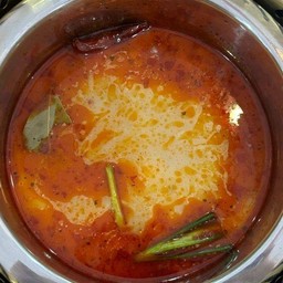 นำ้ชุปหมาล่าผสมทงคัตสึ