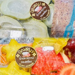 [เซตสุดฮิต] ยำผลไม้รวม + มะม่วงเบาใต้ดองเกลือ 400g แถมพริกเกลือลาว