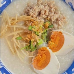 โจ๊กหมู-ไข่เค็ม