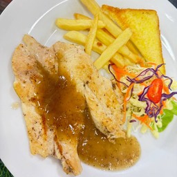 สเต็กอกไก่พริกไทยดำ