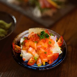 7825.TOWA TORO SALMON CARPACCIO