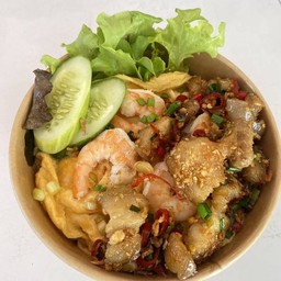 ข้าวหมูสามชั้นคั่วพริกเกลือพิเศษ