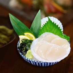 420.HOTATE SASHIMIScallop Sashimi
