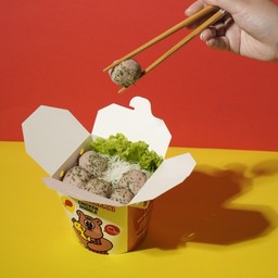 หมี่คลุกหมูเด้ง ทานคู่น้ำพริกกากหมู