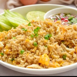 ข้าวผัดรถไฟ