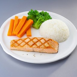 ข้าวสเต็กปลาเเซวมอน