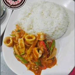 ข้าวรวมผัดไข่เค็ม