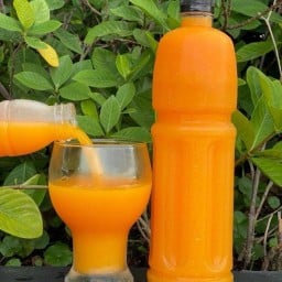 Orange juice 100% น้ำส้มแท้ งามวงศ์วาน แคราย