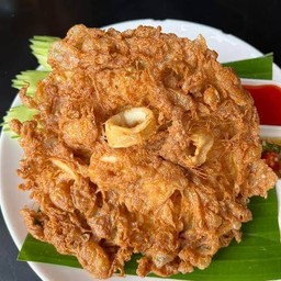 ข้าวไข่เจียวปลาหมึก