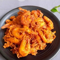 ผัดไทยยายกุ้ง ข้างเทศบาลศรีราชา