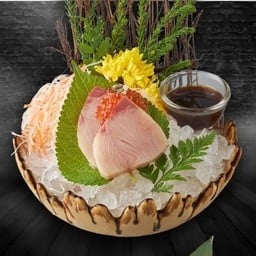 ซาซิมิ ปลาฮามาจิท้อปไข่แซลมอน