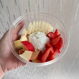 กรีกโยเกิร์ต แอปเปิ้ล+กล้วย+สตอเบอร์รี่