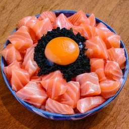 มินิ ข้าวหน้าแซลมอนไข่ดองไข่กุ้ง