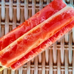 กาฟิวส์ ลูกชิ้นทอด & เฟรนช์ฟรายส์