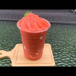 สตรอเบอรี่ปั่น