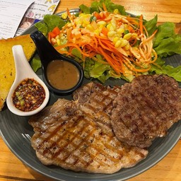 สเต็กเนื้อบด + สเต็กพอร์คช็อป/ฟรีมันบด