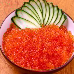 ข้าวหน้าไข่แซลมอน100กรัม