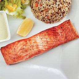 สเต๊กปลาแซลมอนย่างเกลือ