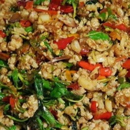 กะเพราหมูสับ