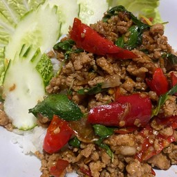 ข้าว ผัดกระเพรา