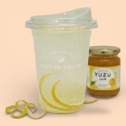 Yuzu soda - ท้อปปิ้งเนื้อยูสุหวานอมเปรี้ยว