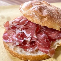 แซนวิชฟอคคาเซียโฮมเมด คาร์โปคอลโล่ เกร์พอร์ค