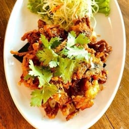 กบทอดกระเทียม