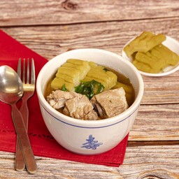 ซุป ซี่โครงหมูตุ๋นมะระ