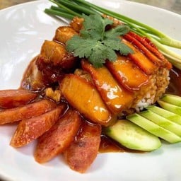 โคตรเซียนชาบูหม่าล่า&กระเพราพริกแห้ง ตลาดนินจาอมตะนครพิกัดร้านอยู่โซนตู้คีบ