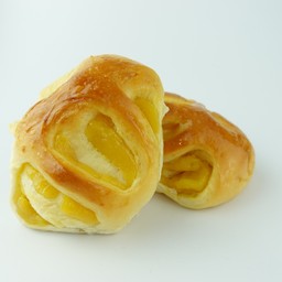 ขนมปัง ไส้คัสตาร์ดครีม