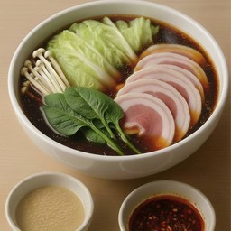 ชาบูสันคอหมูสไลด์ ซุปสุกี้ยากี้