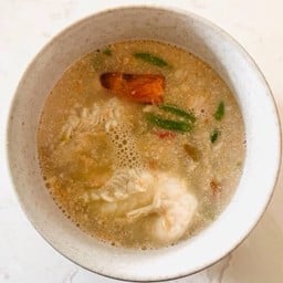 ต้มยำกุ้งแม่น้ำ(2ตัว) Tom Yum Kung