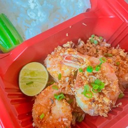 กุ้งทอดกระเทียม ราดข้าว