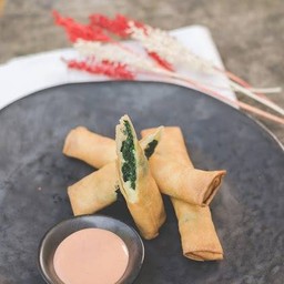 ปอะเปี๊ยะผักโขมชีส