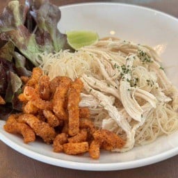 บ้านเส้น