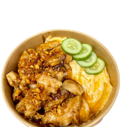 ข้าวไข่ข้นไก่กระเทียม