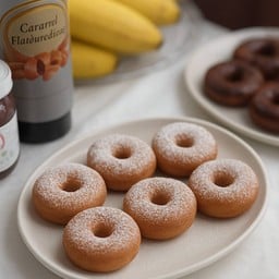 มินิโดนัทเค้กกล้วยหอมนมสด - Vanilla icing