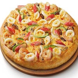 พิซซ่าซีฟู้ด