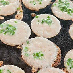 ขนมครก โบราณ  หมู่บ้านวิลล่า ซอย2