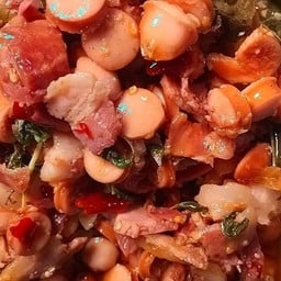 เหม่งจ๋ายกะเพราพริกแห้ง บงกซ 4