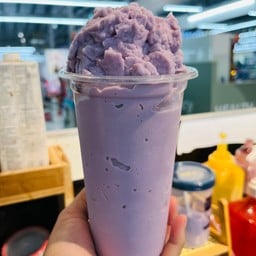 นมหมีเผือก