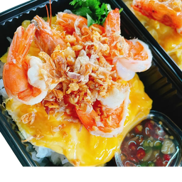 ข้าวไข่ข้นกุ้งกระเทียม
