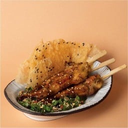 ปีกไก่ย่าง ยำผักชี ข้าวแคบ