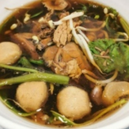 KG03.04 เกาเหลาเนื้อวัวรวม (สด/ตุ๋น/เครื่องใน) 50 กรัม + ลูกชิ้นเนื้อแชมป์ 3 ลูก