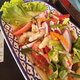 ยำเล็บมือนาง