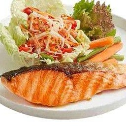 ส้มตำแชลม่อนนย่าง