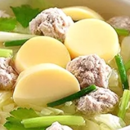 KH03.98  แกงจืด ผักรวม 50 กรัม สาหร่าย 5กรัม เต้าหู้ไข่ 1หลอด หมูสับ 50 กรัม +ข้าวสวย