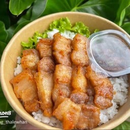 ข้าวหอมหมูทอด วัดลาดปลาดุก