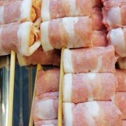 เบค่อนพันไส้กรอกจัมโบ้