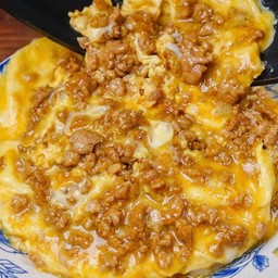 ข้าวไข่ข้นหมูสับ